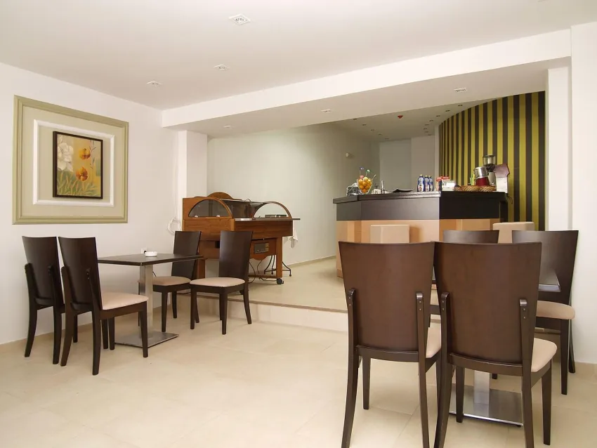 Kitro Beach Hotel 3*-3