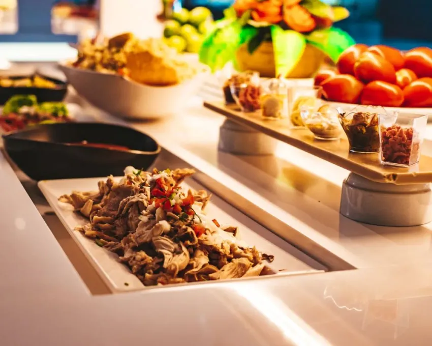 ROSA BEACH THALASSO & SPA  4*-10