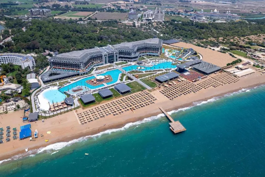 LAGO HOTEL  5*-10