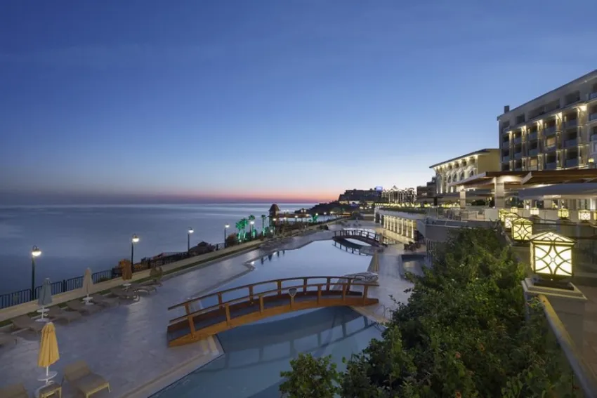 Merit Royal Premium Hotel 5*-5