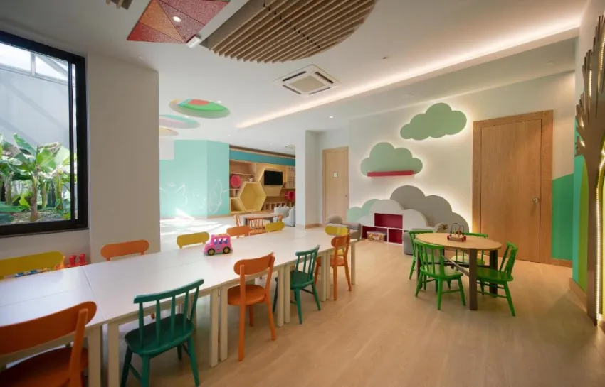 MIRAMARE BEACH HOTEL  5*-33