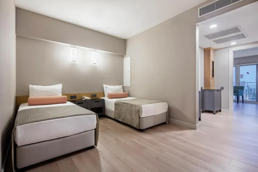 TRENDY ASPENDOS BEACH  5*-7