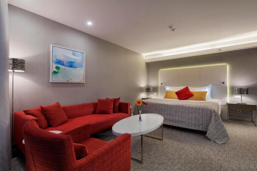 THE SENSE DELUXE HOTEL  5*-71