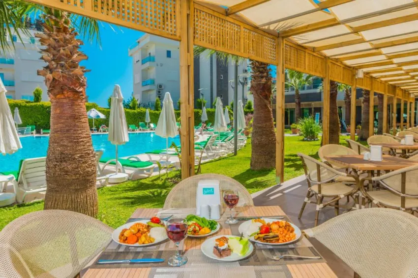 Side Lowe Hotel 3*-23