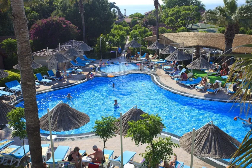 Can Garden Beach Hotel 4*-8