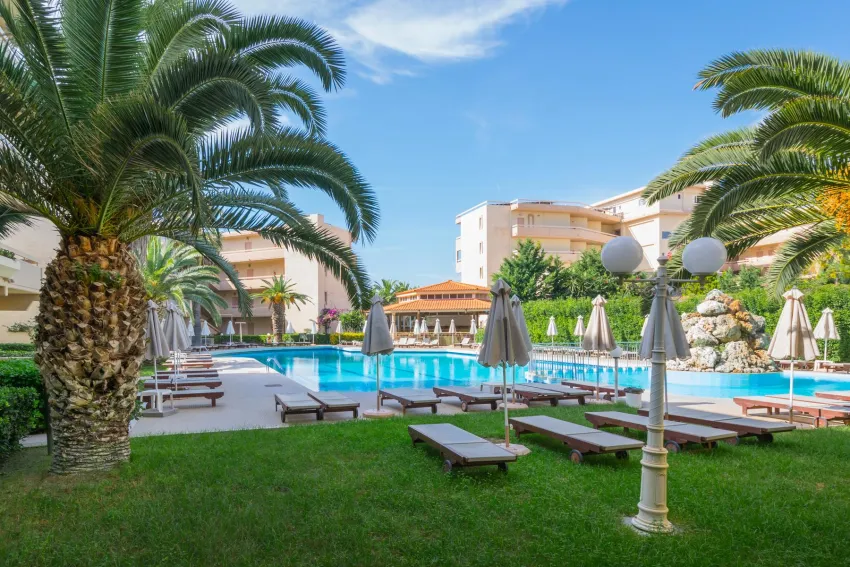 Sun Beach Resort 4*-6