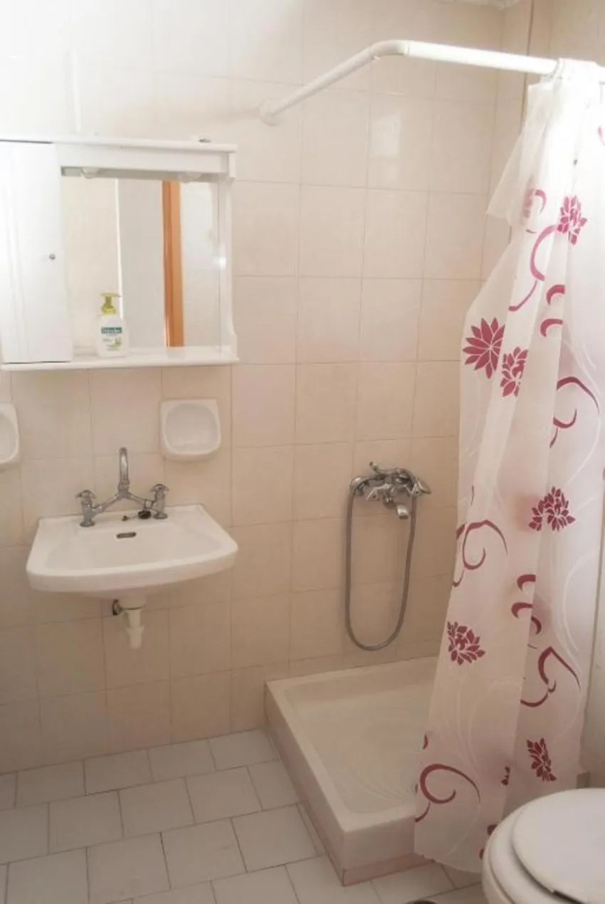 Prinos Apartments 2*-8