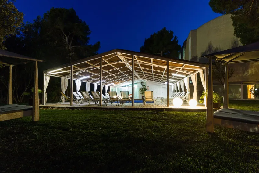 Zafiro Alzinar Mar 4*-23