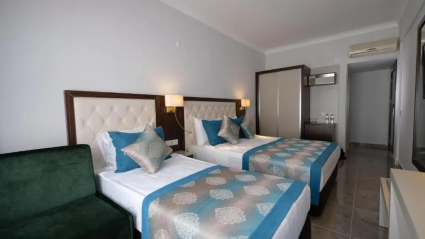 CLEOPATRA GOLDEN BEACH HOTEL  4*-3