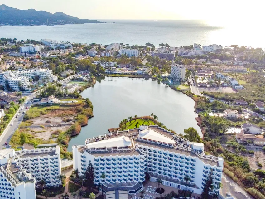 Eix Lagotel Holiday Resort 4*-7