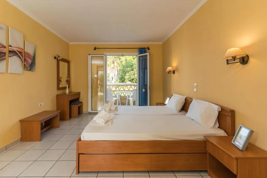Elpida Hotel 2*-20