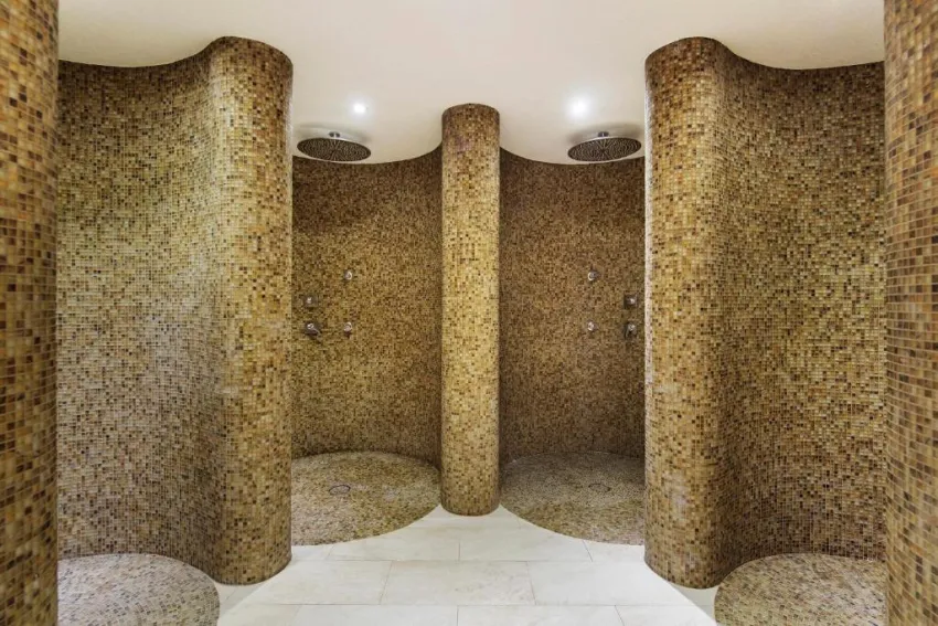 THE SENSE DELUXE HOTEL  5*-106