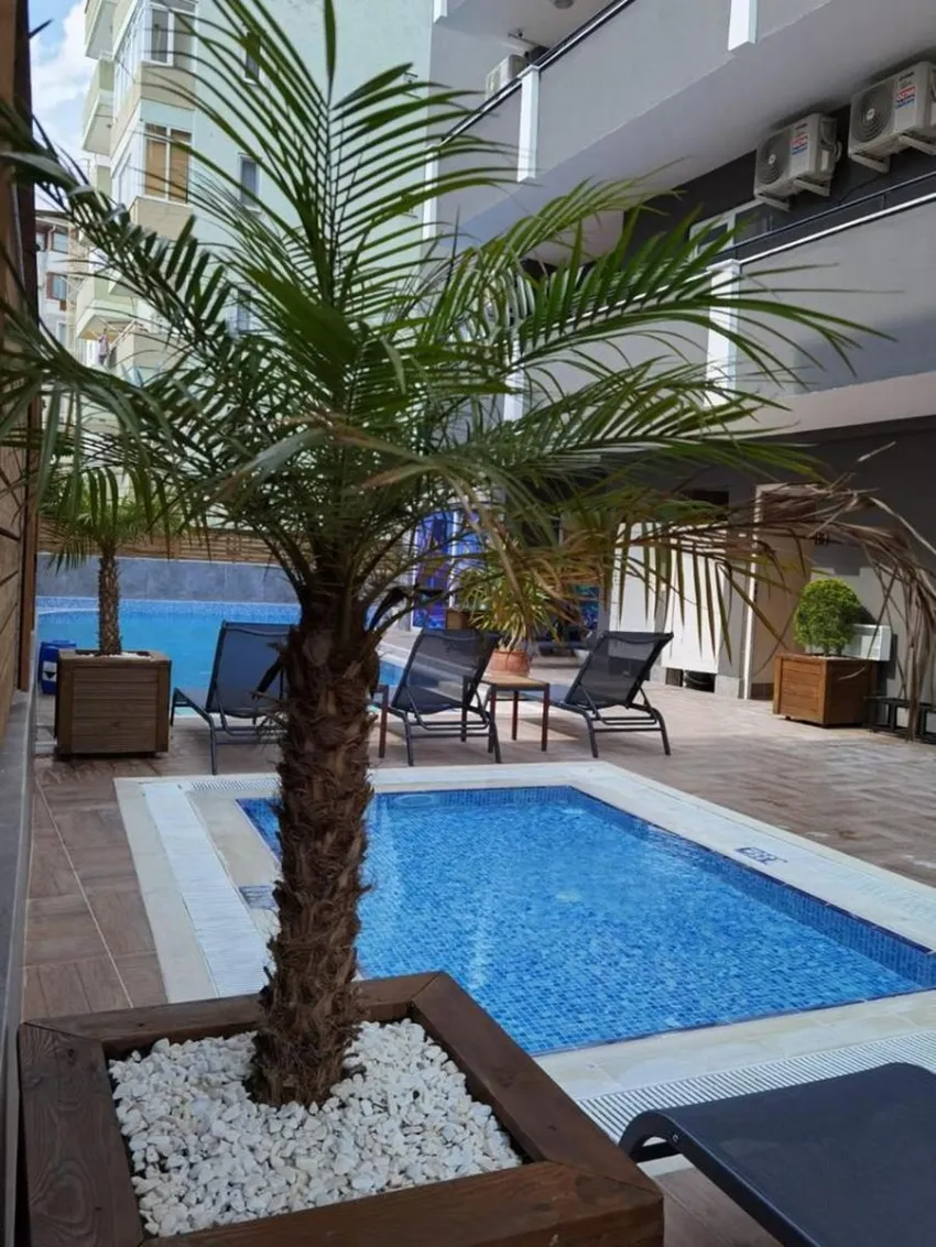 Royalisa City Apart 3*-10