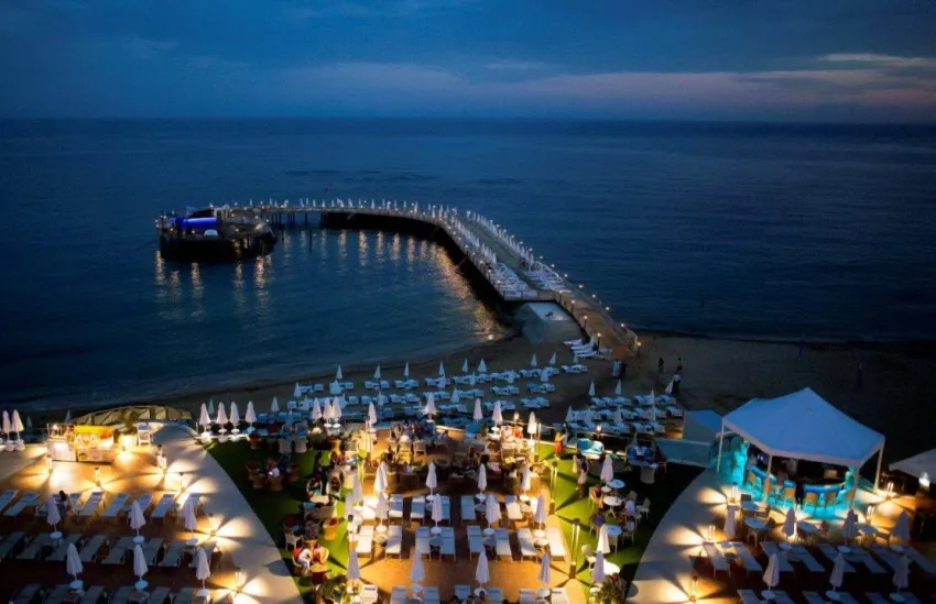 Azura Deluxe Resort & Spa Hotel 5*-3