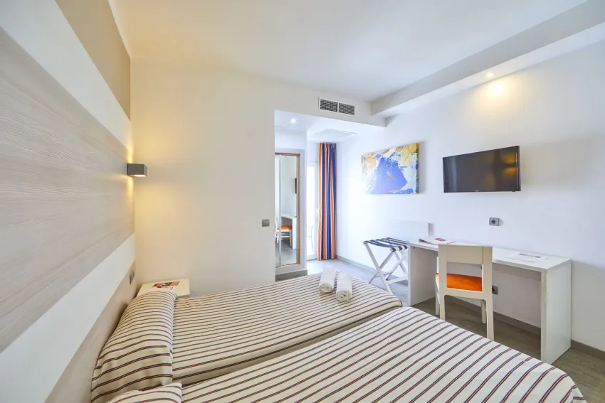 MLL Palma Bay Club Resort 3*-3