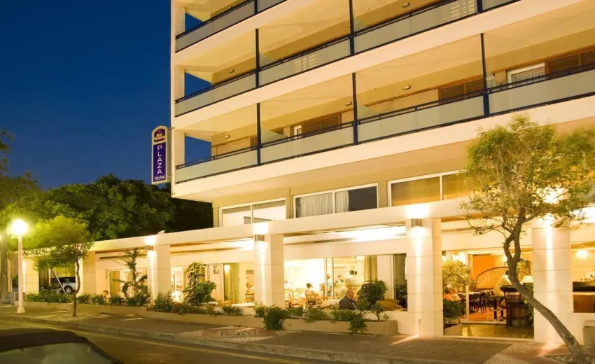 Best Western Plus Plaza 4*-3
