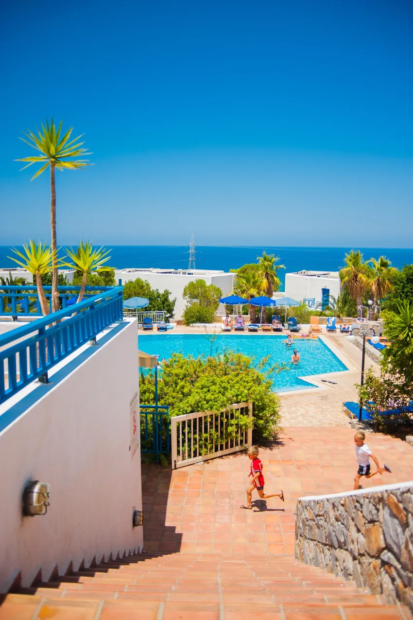 Sunshine Village Chersonissos 4*-9