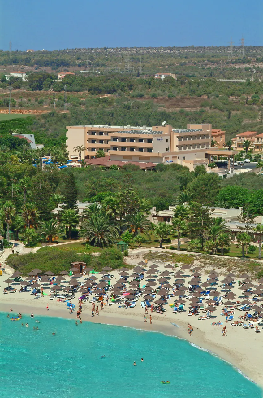 Nissiana Hotel and Bungalows 3*-4