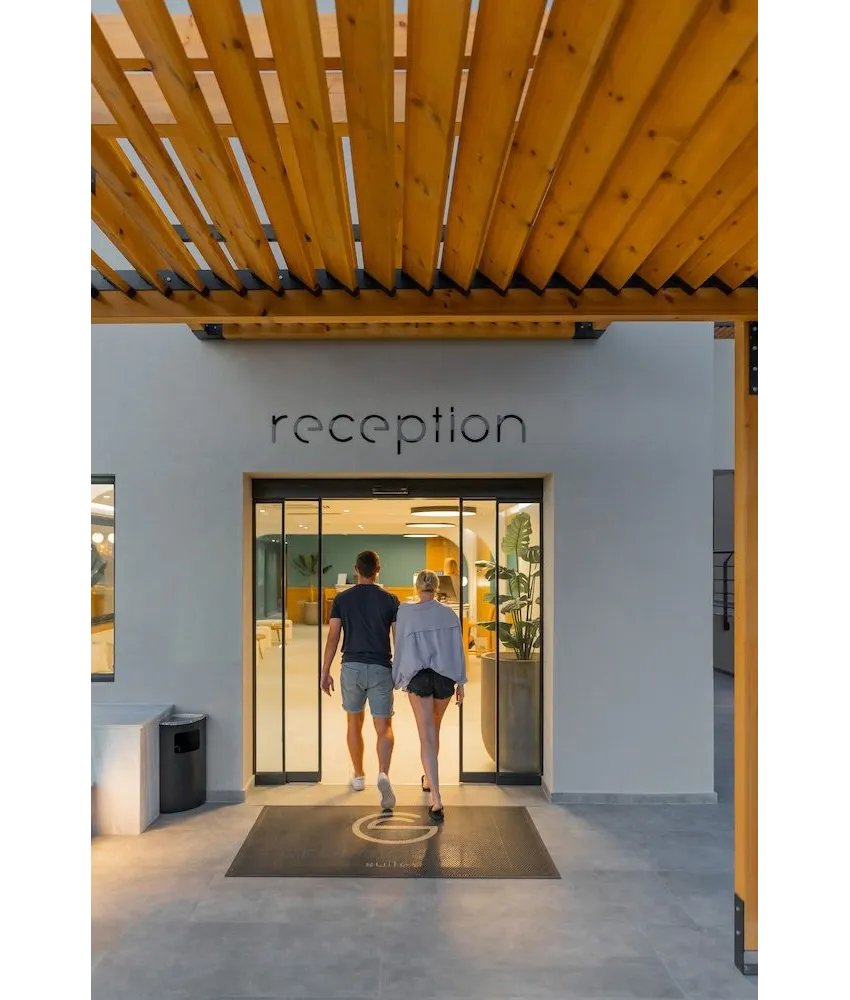 Georgioupolis Suites 5*-6