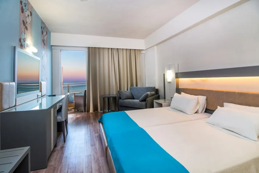 Pegasos Deluxe Beach Hotel 5*-6