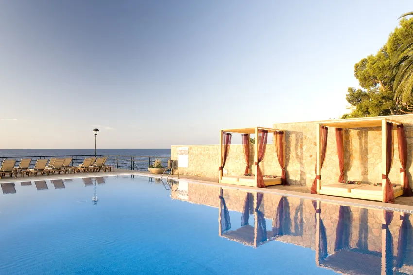 Barceló Illetas Albatros - Adults Only 4*-3