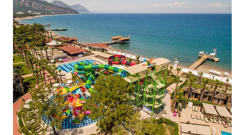 CRYSTAL FLORA BEACH RESORT & SPA  5*-4