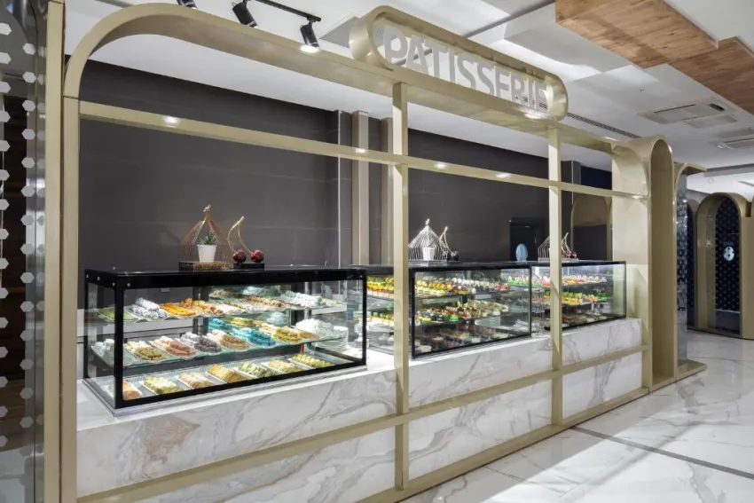 NIRVANA COSMOPOLITAN  5*-47