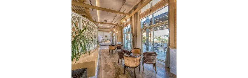 Well Palace Side 5*-4