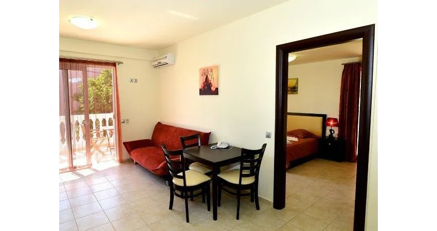 Golden Rose Suites 4*-16