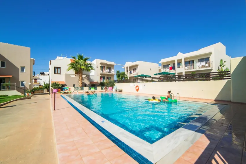 Theoni Apartments 1*-10