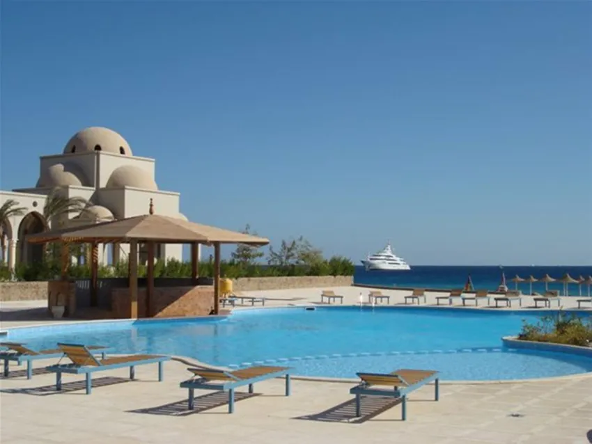 Palm Beach Resort 4*-10