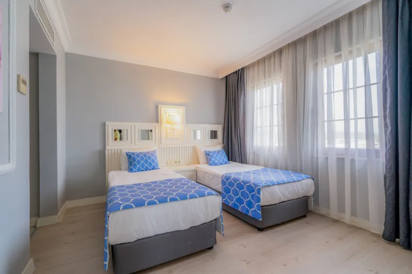 Selectum Colours Side 5*-23