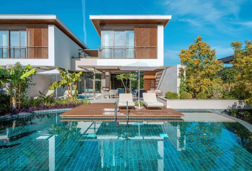 Lara Barut Collection 5*-68
