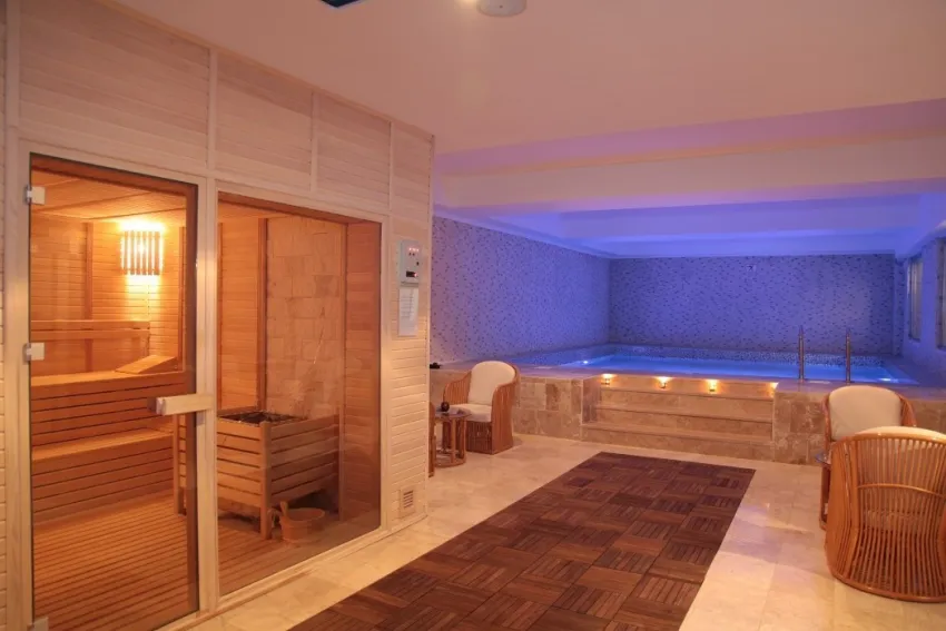OSCAR HOTEL  4*-10