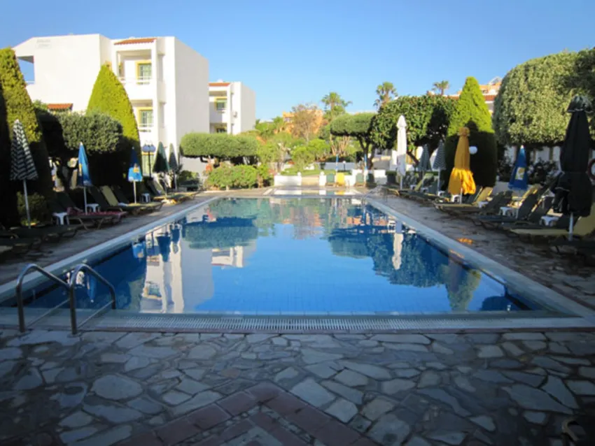 Nikolas Villas Chersonissos 2*-4