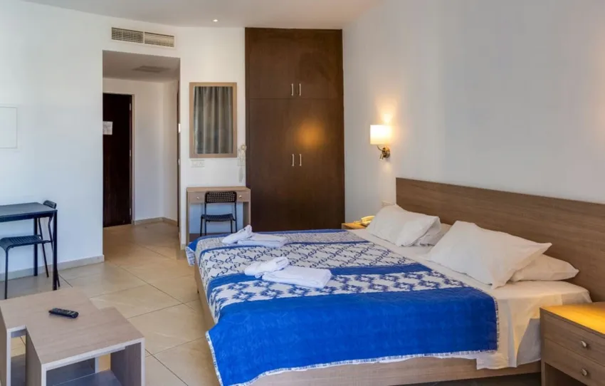 Tetyk Hotel & Suites 3*-20