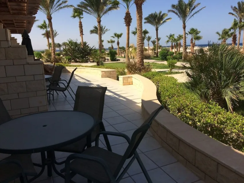 Coral Beach Resort Hotel 4*-7