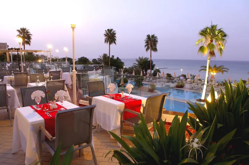 Sunrise Beach 5*-11