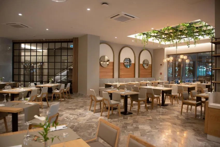 MIRAMARE BEACH HOTEL  5*-42