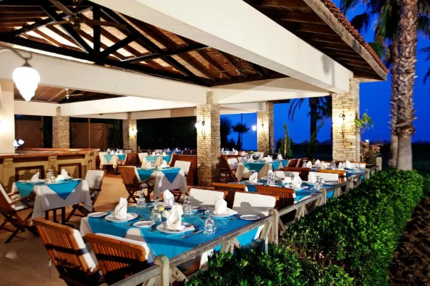 CHAMPION HOLIDAY VILLAGE  5*-4