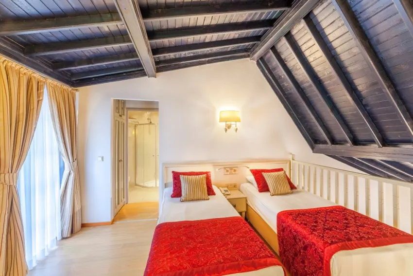 SUNRISE RESORT HOTEL  5*-13