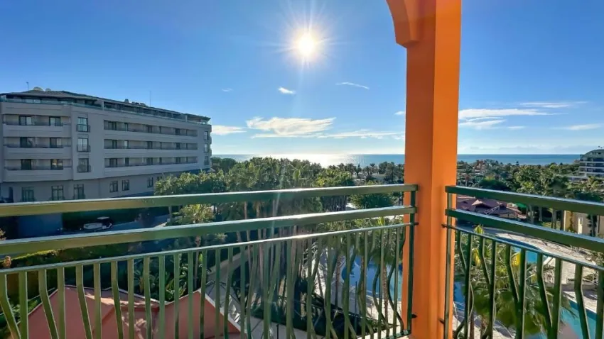 MIRAMARE QUEEN HOTEL  4*-5