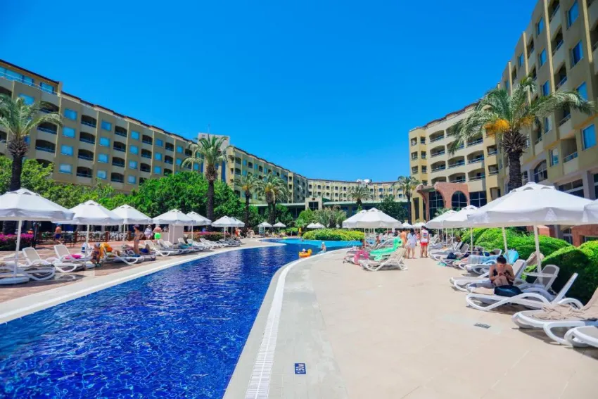 SELECTUM FAMILY RESORT SIDE  5*-9