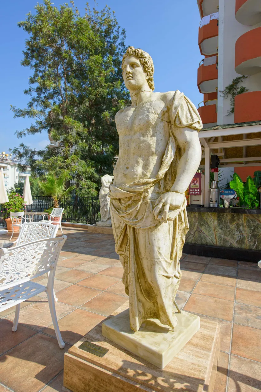 Antique Roman Palace (Adults Only 16+) 5*-101