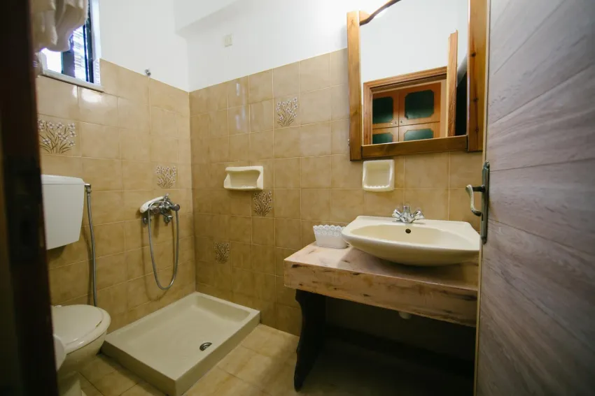 Gorgona Studios 2*-16