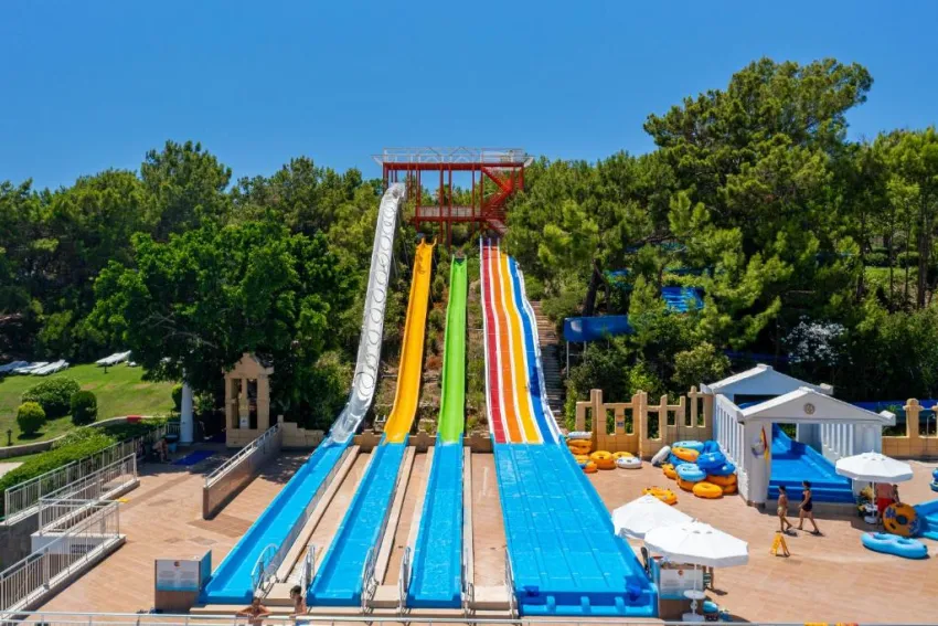 A GOOD LIFE UTOPIA FAMILY RESORT  4*-33