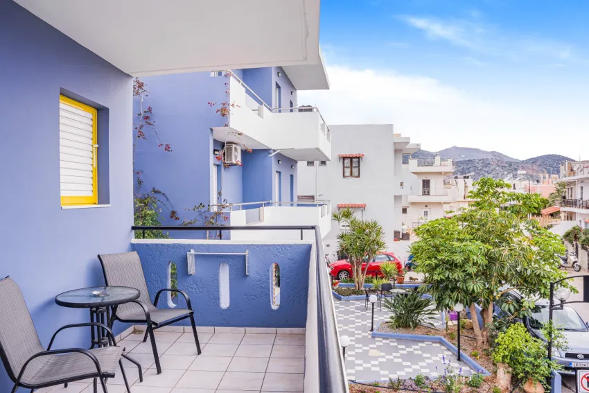 Happy Days Studios 3*-9