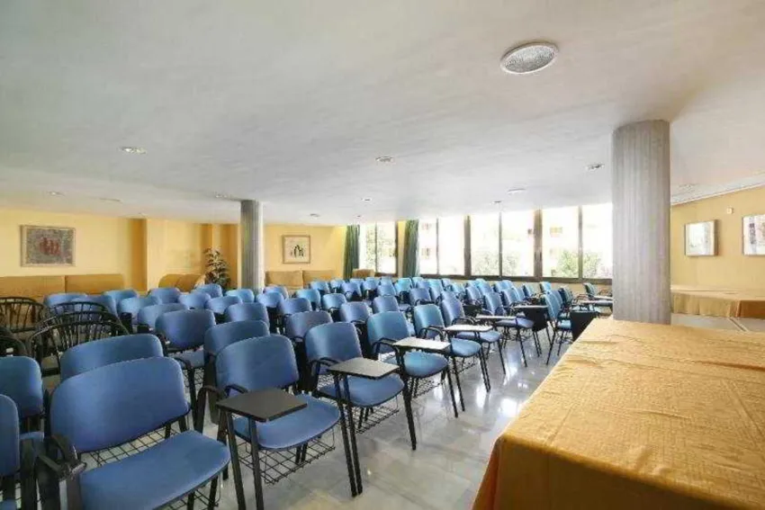 Flora Aparthotel -70