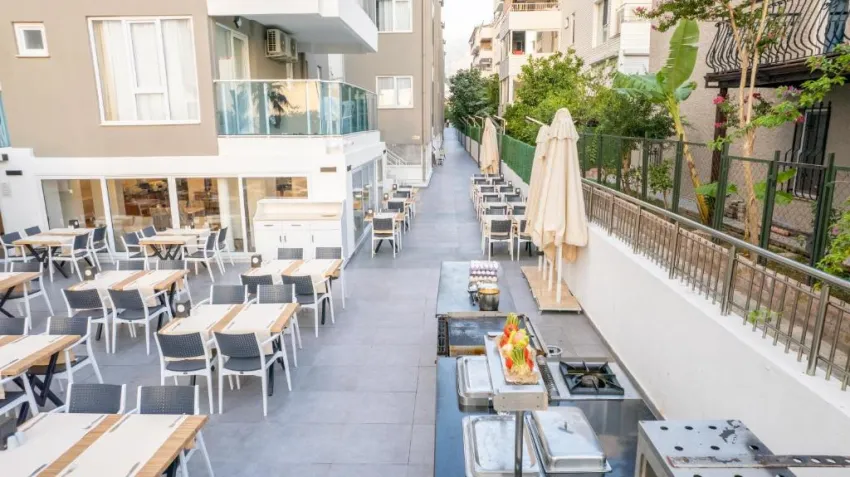 VIKING BEACH HOTEL  4*-18