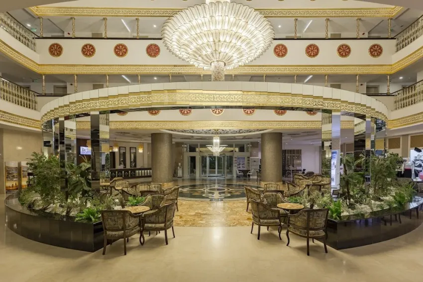 Side Crown Palace 5*-2